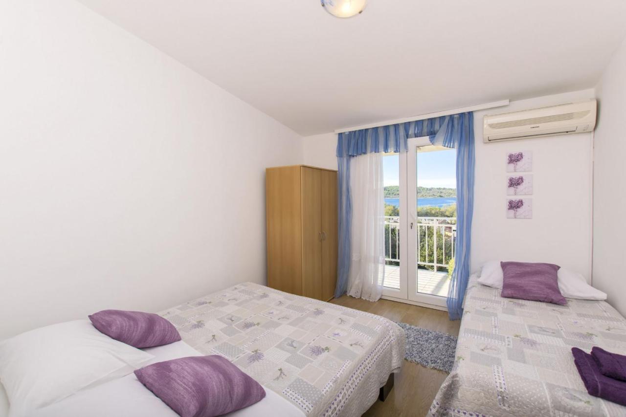Apartment Nediljka Vodice Exterior photo